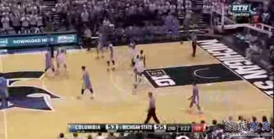 12个篮板 12个篮板